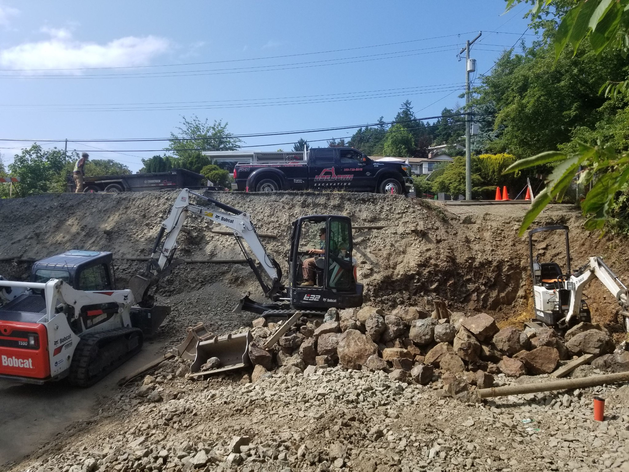 hoedown excavating, nanaimo landscaping, landscaping services